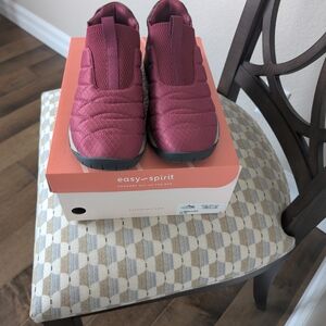 Easy Spirit Red Quilted Sneakers Wallis2 Clog